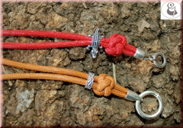 Pfeifenband aus geprägtem Nappaleder