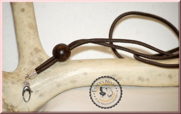 Pfeifenband aus gesäumtem Nappaleder