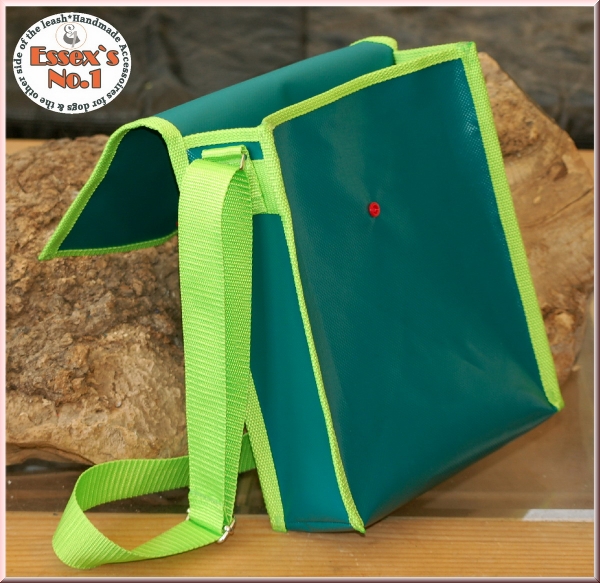 Tasche aus LKW-Plane mit Innentasche