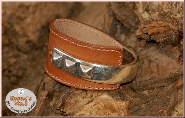 Lederarmband mit Spange