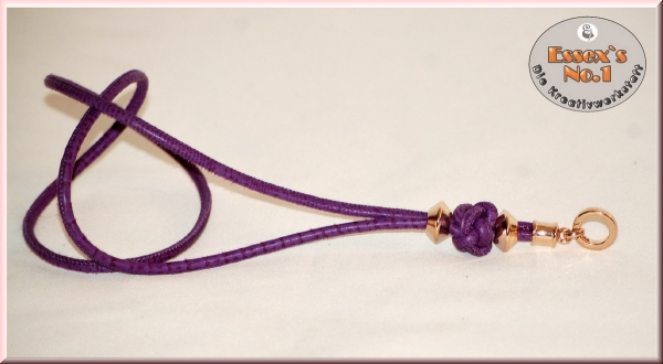 Pfeifenband aus geprägtem Nappaleder