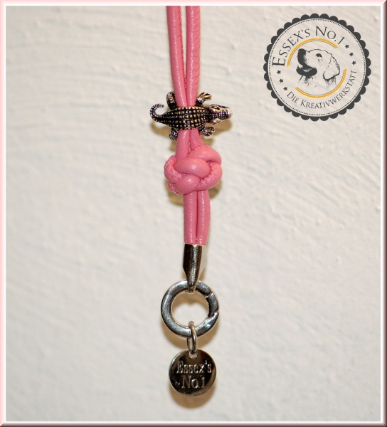 Pfeifenband aus gesäumtem Nappaleder